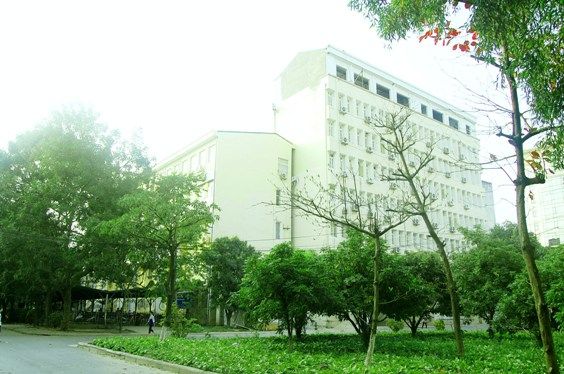 Đại học QGHN Tuyển sinh ngành bác sĩ đa khoa và Dược năm 2012